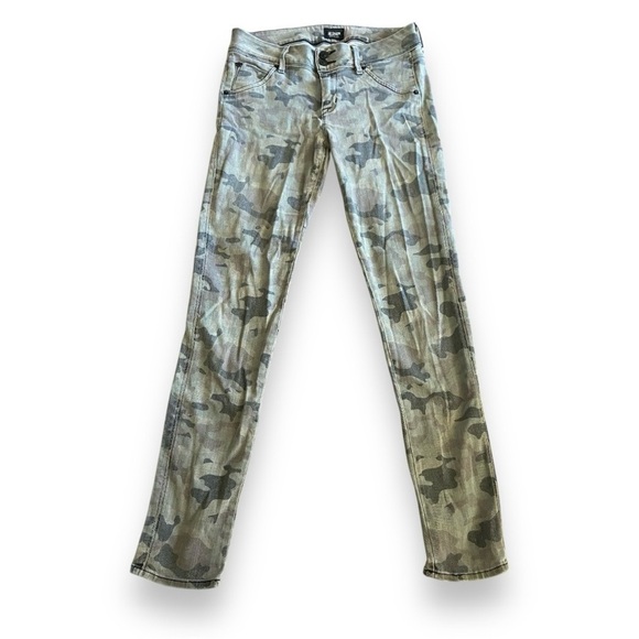 HUDSON JEANS
COLLIN SKINNY JEANS - CAMO size 28 - Picture 4 of 12